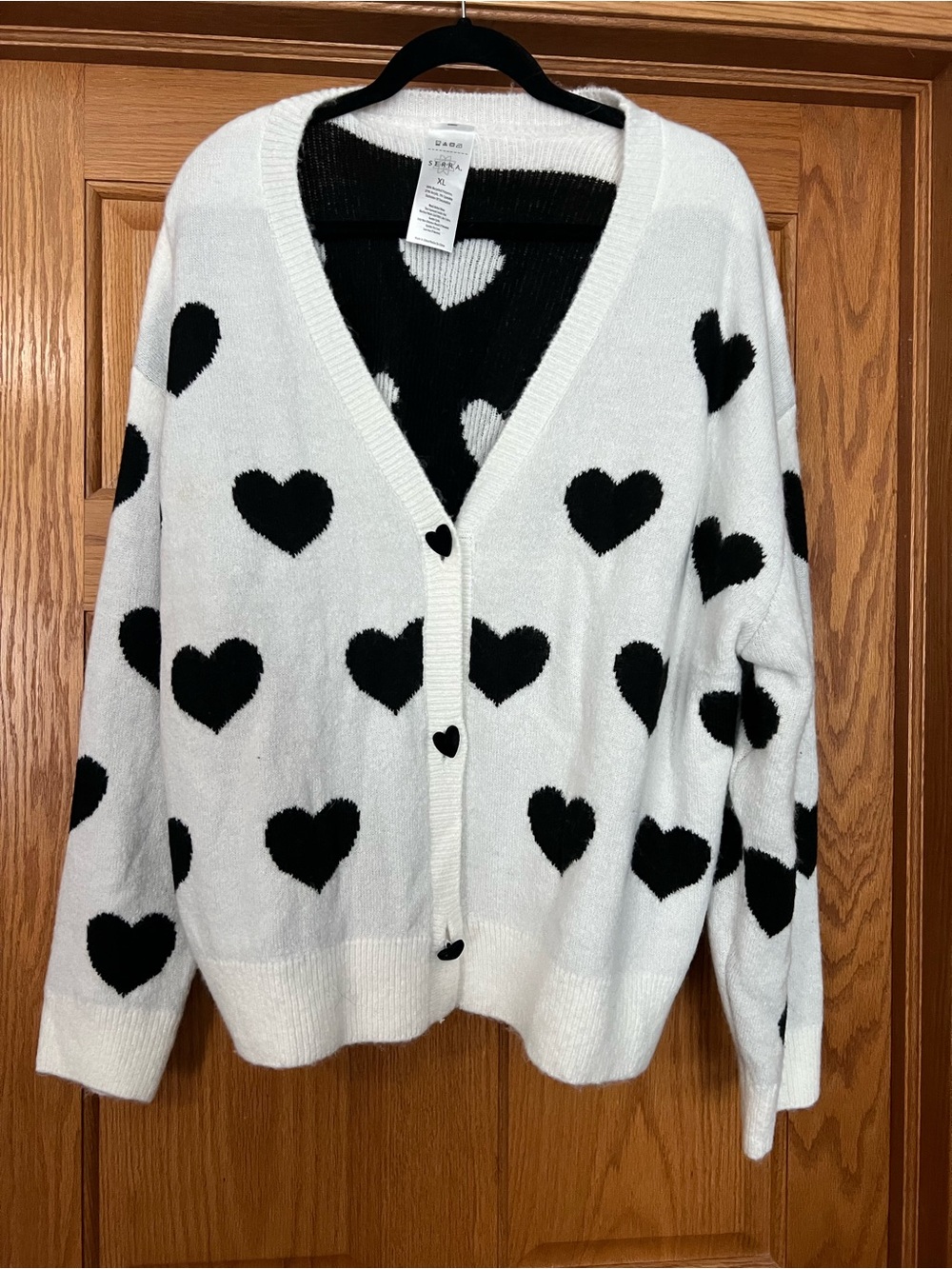 Serra White Cardigan with Black Heart Pattern